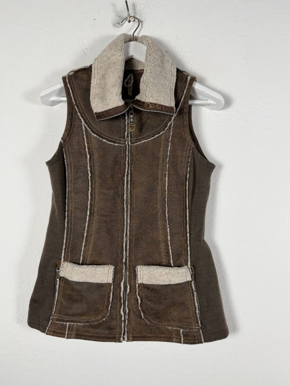 Kühl Brown Faux Suede Shearling Trim Vest Zip Front Sherpa Lined Small Pockets